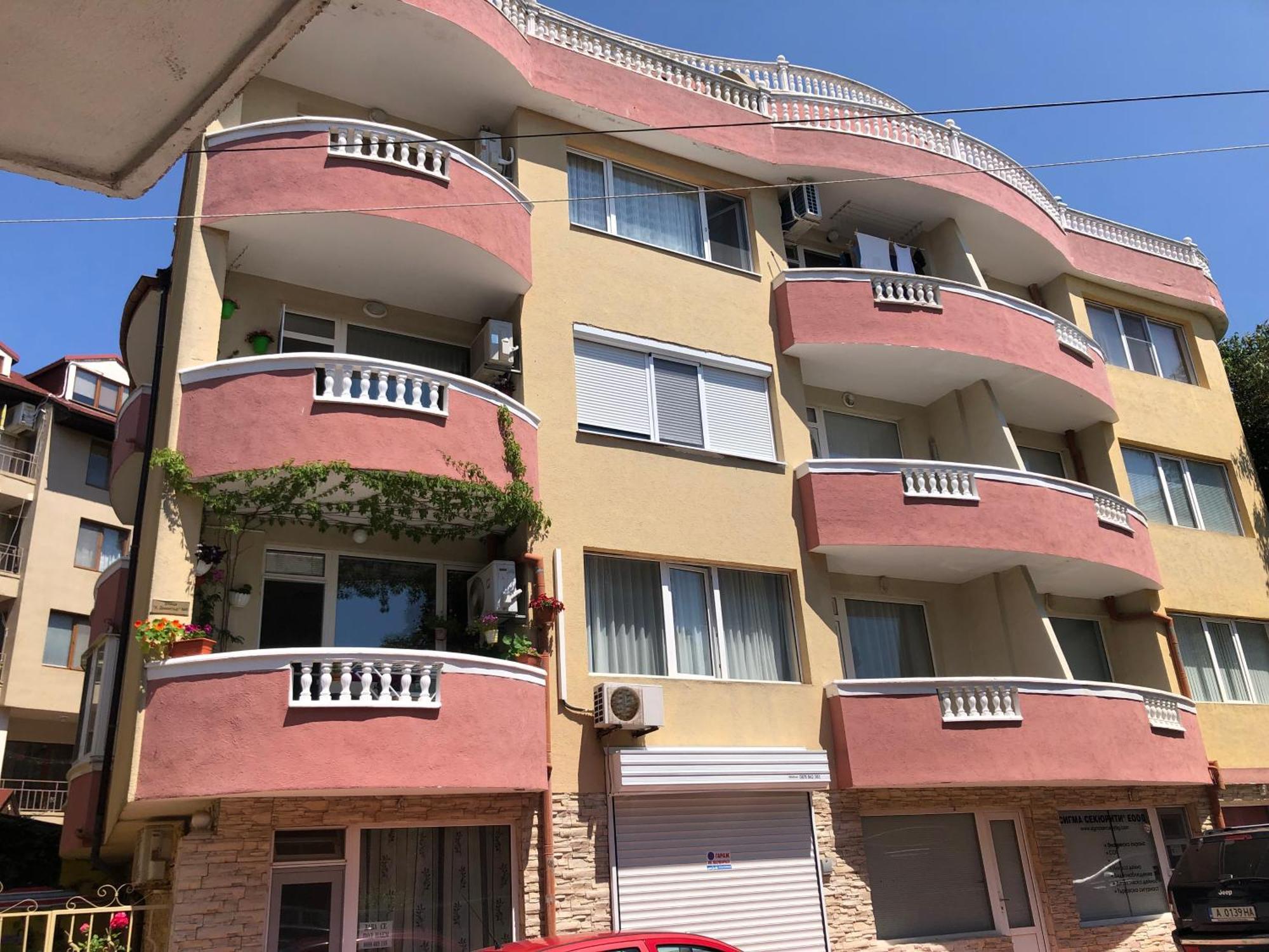 Apartament Marinela 1 Pomorie Esterno foto