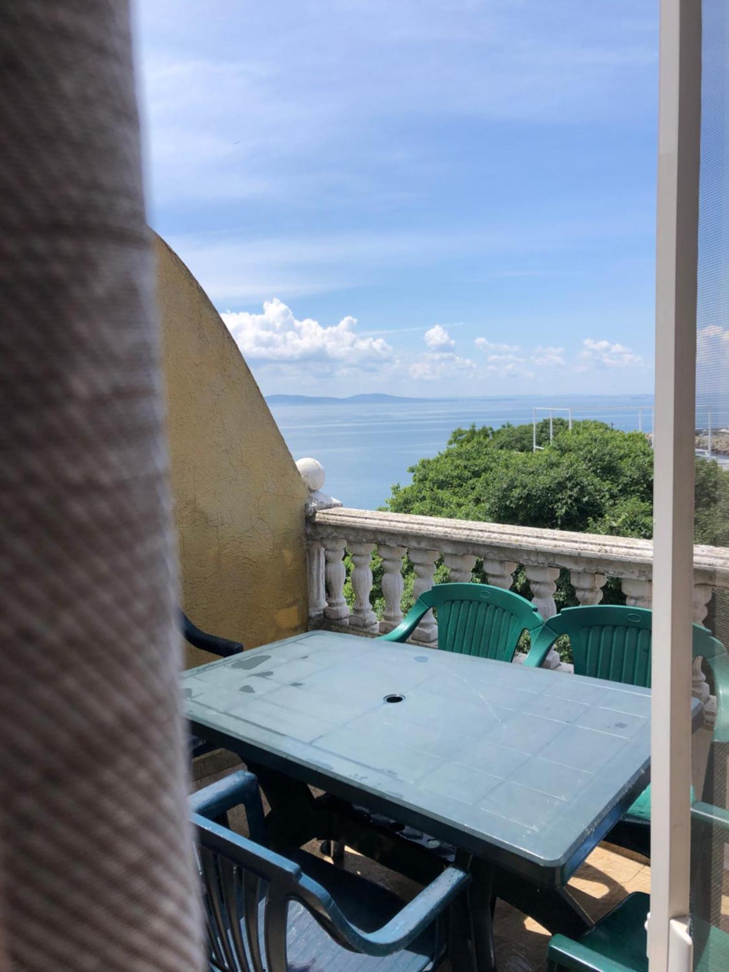 Apartament Marinela 1 Pomorie Esterno foto