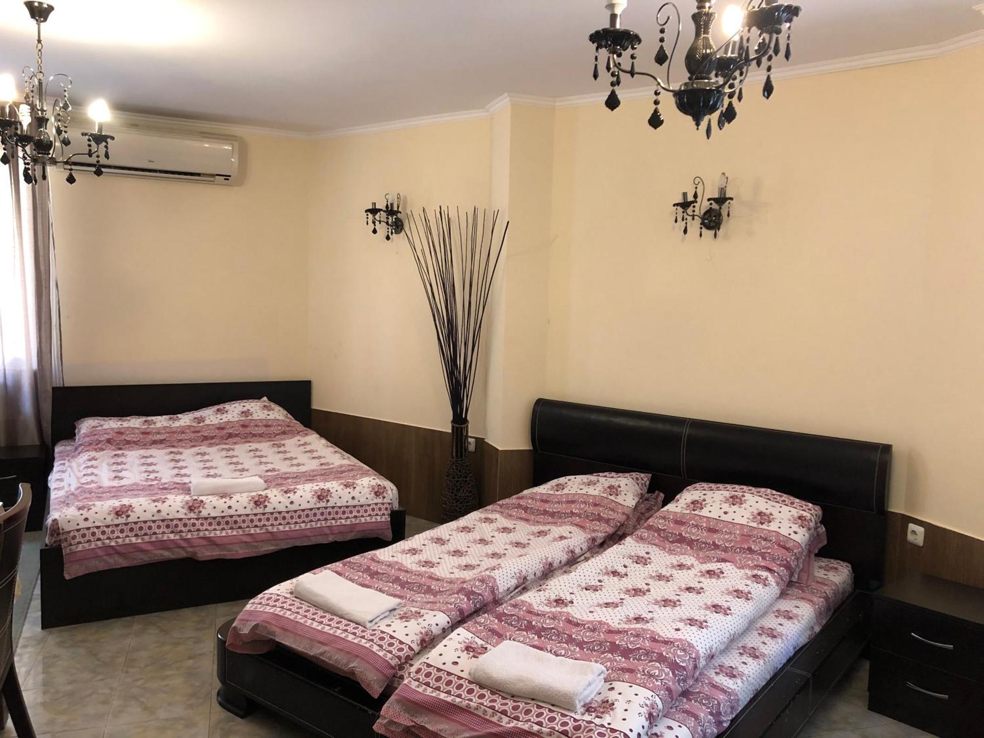 Apartament Marinela 1 Pomorie Esterno foto